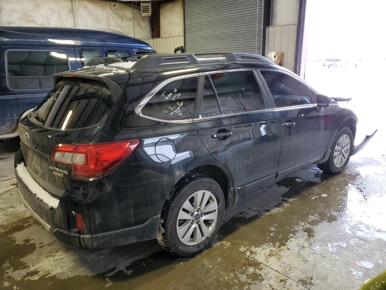 Photo 2 VIN: 4S4BSADC7H3305000 - SUBARU OUTBACK 