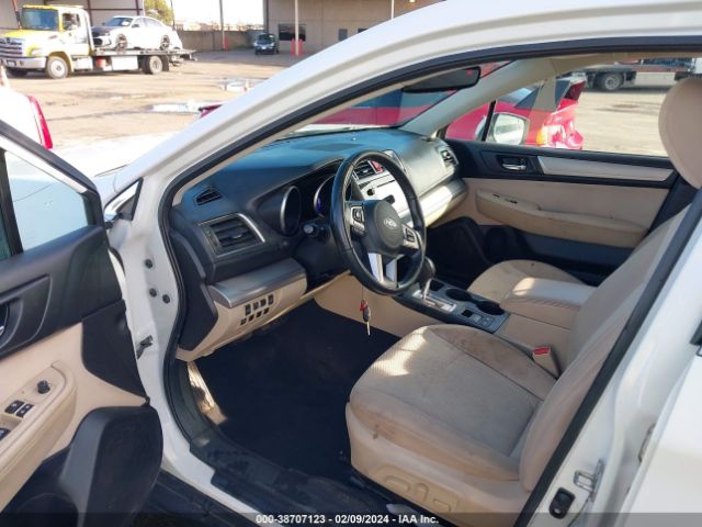 Photo 4 VIN: 4S4BSADC8G3268327 - SUBARU OUTBACK 