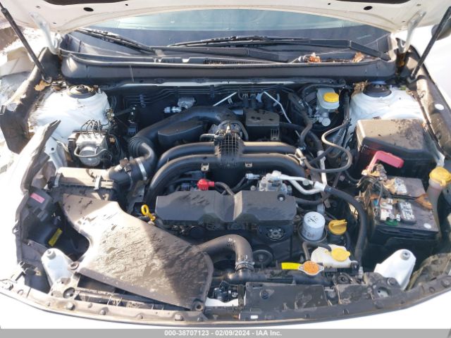 Photo 9 VIN: 4S4BSADC8G3268327 - SUBARU OUTBACK 