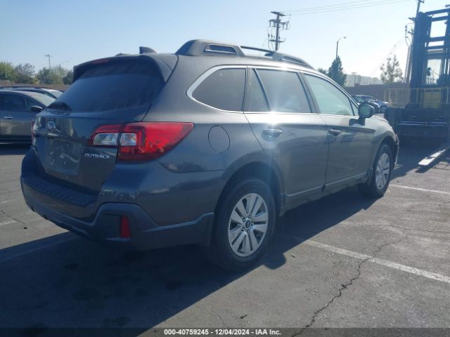 Photo 3 VIN: 4S4BSADCXJ3236499 - SUBARU OUTBACK 