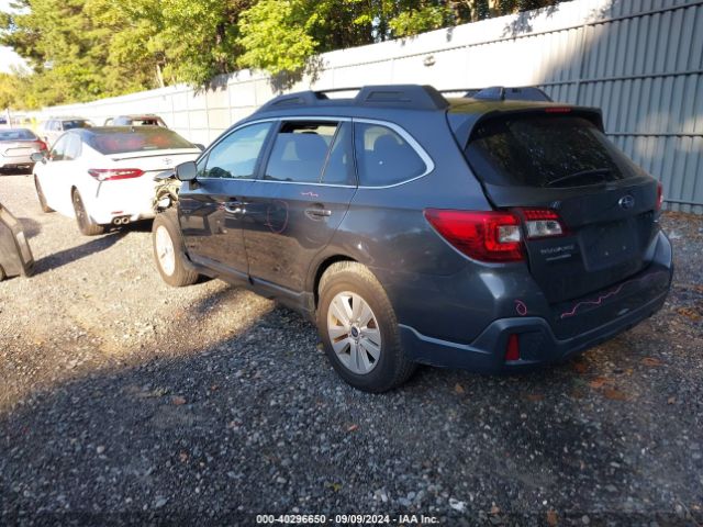 Photo 2 VIN: 4S4BSAFC0K3354639 - SUBARU OUTBACK 