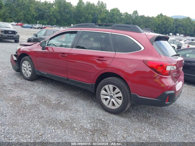 Photo 2 VIN: 4S4BSAFC1J3226635 - SUBARU OUTBACK 