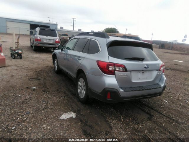 Photo 2 VIN: 4S4BSAFC1J3230071 - SUBARU OUTBACK 