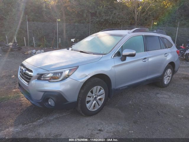 Photo 1 VIN: 4S4BSAFC1J3349142 - SUBARU OUTBACK 