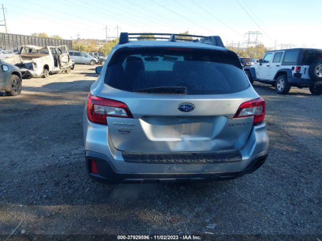 Photo 5 VIN: 4S4BSAFC1J3349142 - SUBARU OUTBACK 