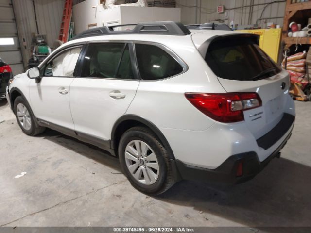 Photo 2 VIN: 4S4BSAFC2K3367246 - SUBARU OUTBACK 