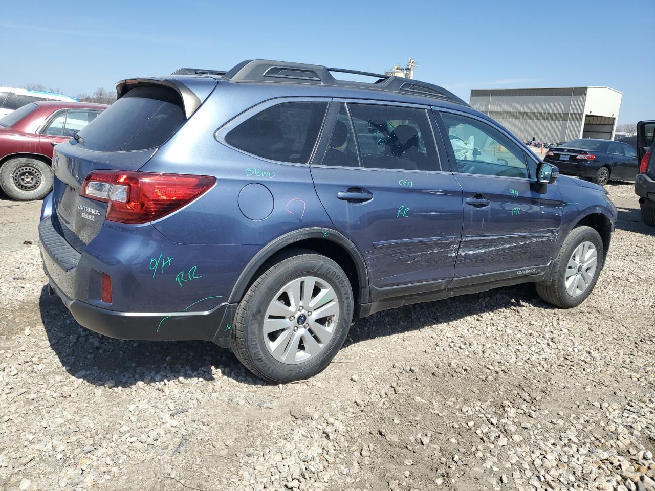 Photo 2 VIN: 4S4BSAFC3F3280509 - SUBARU OUTBACK 