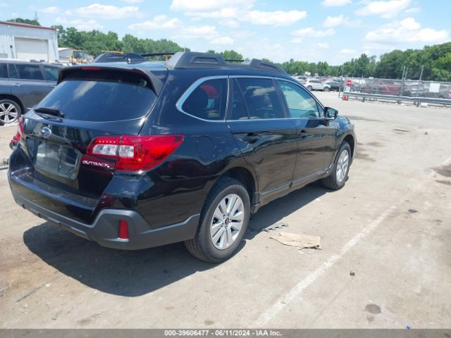 Photo 3 VIN: 4S4BSAFC3J3378531 - SUBARU OUTBACK 