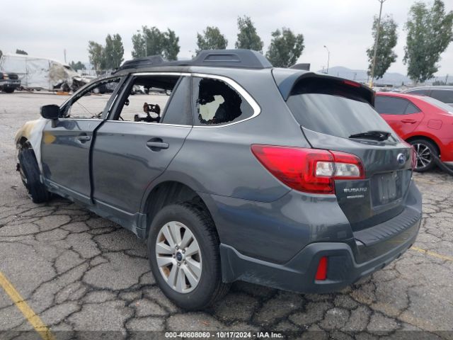 Photo 2 VIN: 4S4BSAFC4J3208856 - SUBARU OUTBACK 