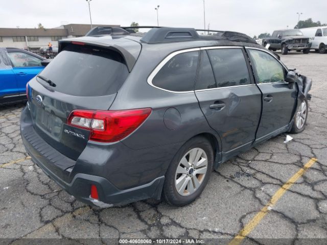 Photo 3 VIN: 4S4BSAFC4J3208856 - SUBARU OUTBACK 