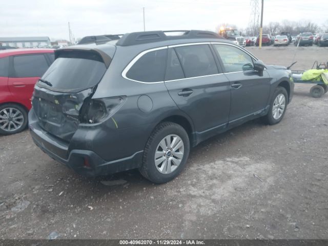 Photo 3 VIN: 4S4BSAFC6J3218532 - SUBARU OUTBACK 