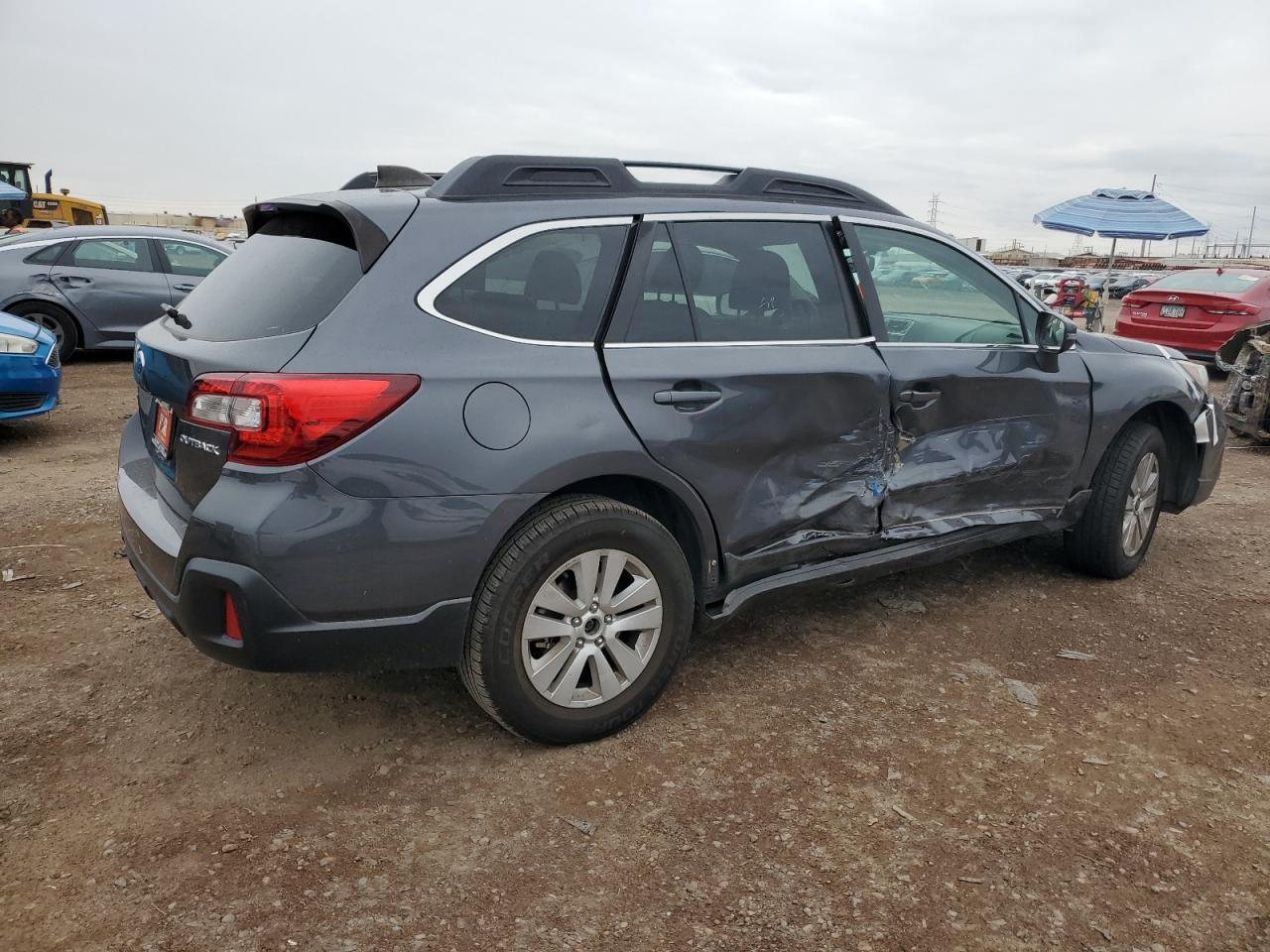 Photo 2 VIN: 4S4BSAFC6K3309902 - SUBARU OUTBACK 