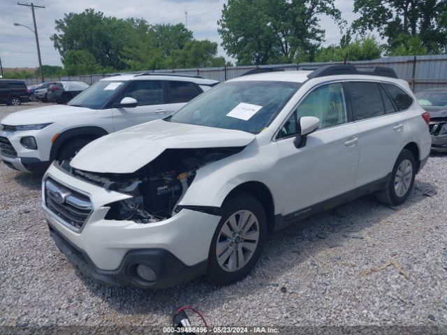 Photo 1 VIN: 4S4BSAFC6K3379903 - SUBARU OUTBACK 