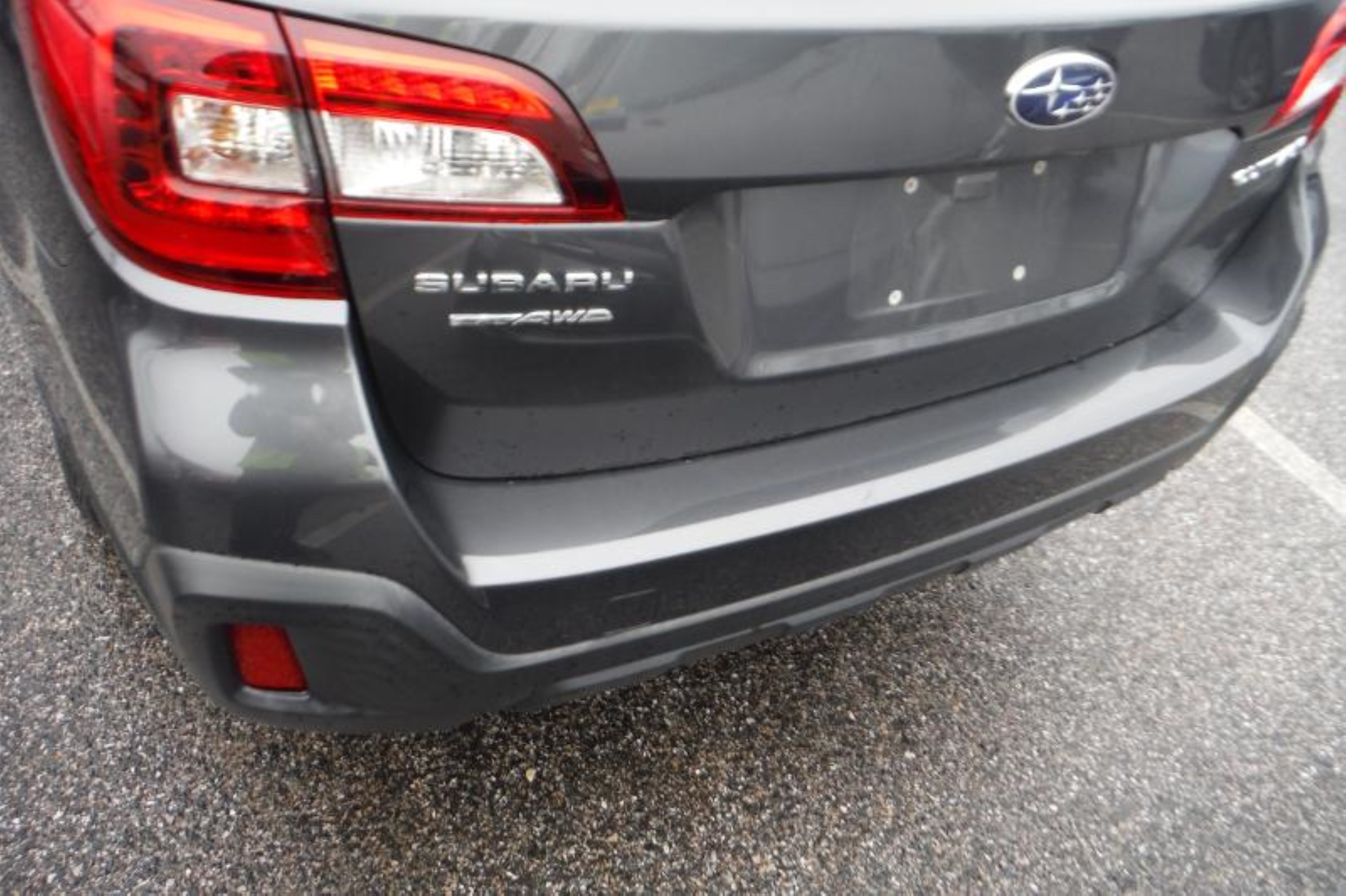 Photo 3 VIN: 4S4BSAFC7K3258619 - SUBARU OUTBACK 