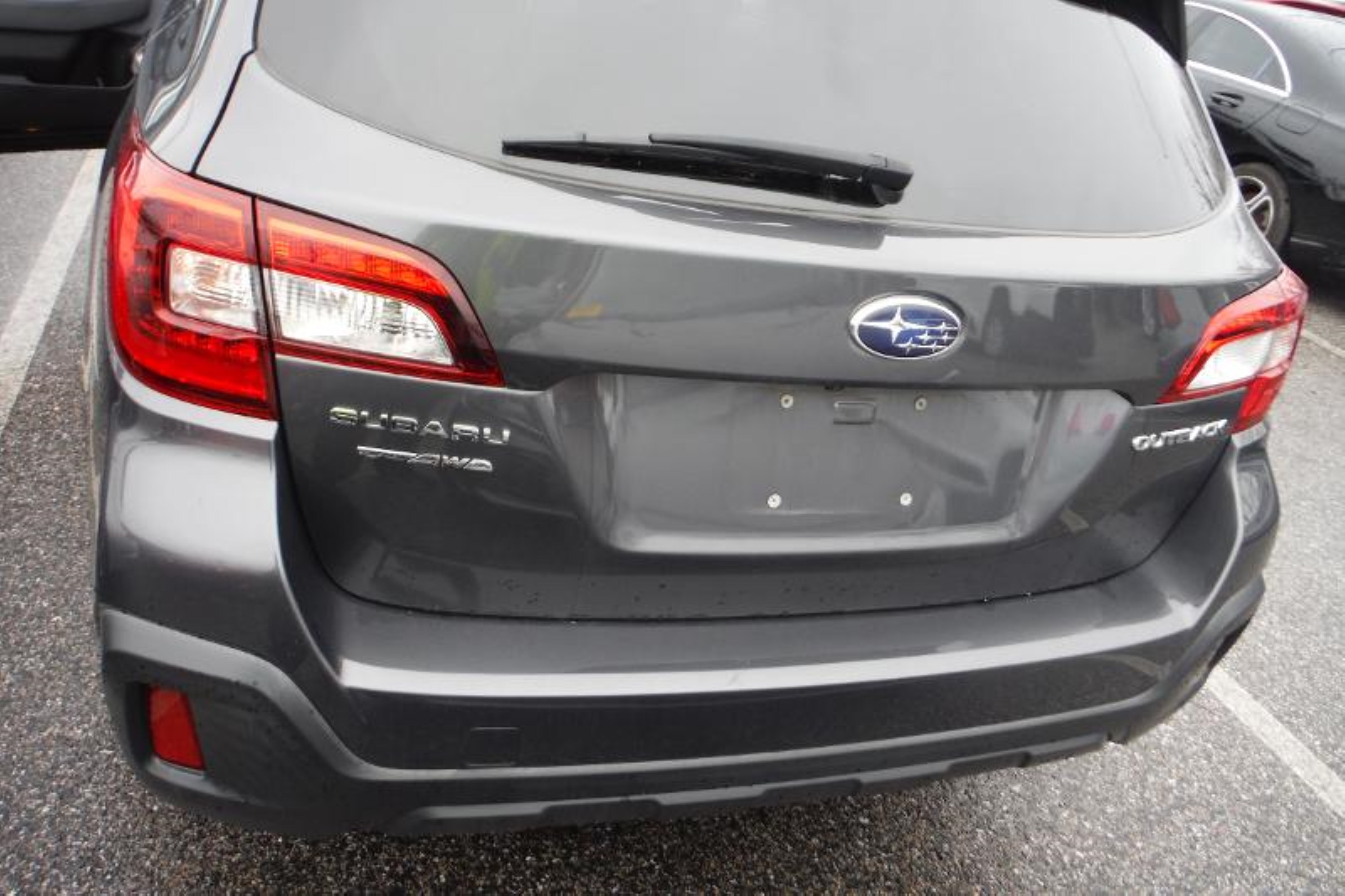 Photo 9 VIN: 4S4BSAFC7K3258619 - SUBARU OUTBACK 