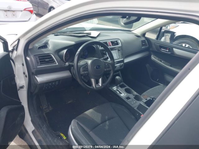 Photo 4 VIN: 4S4BSAFC8H3264633 - SUBARU OUTBACK 