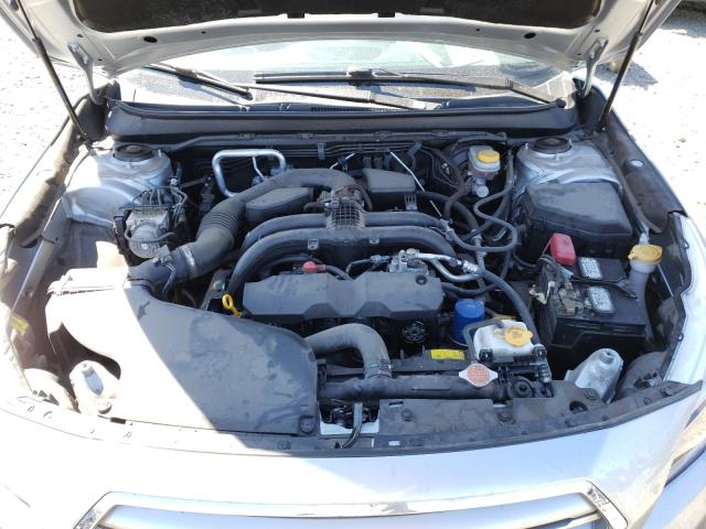 Photo 6 VIN: 4S4BSAFC8H3307013 - SUBARU OUTBACK 2. 