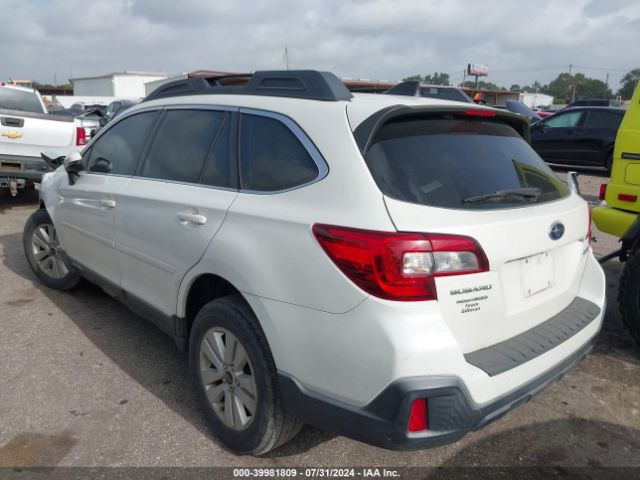 Photo 2 VIN: 4S4BSAFC8J3230326 - SUBARU OUTBACK 