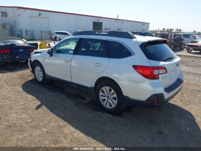 Photo 2 VIN: 4S4BSAFC8K3272870 - SUBARU OUTBACK 