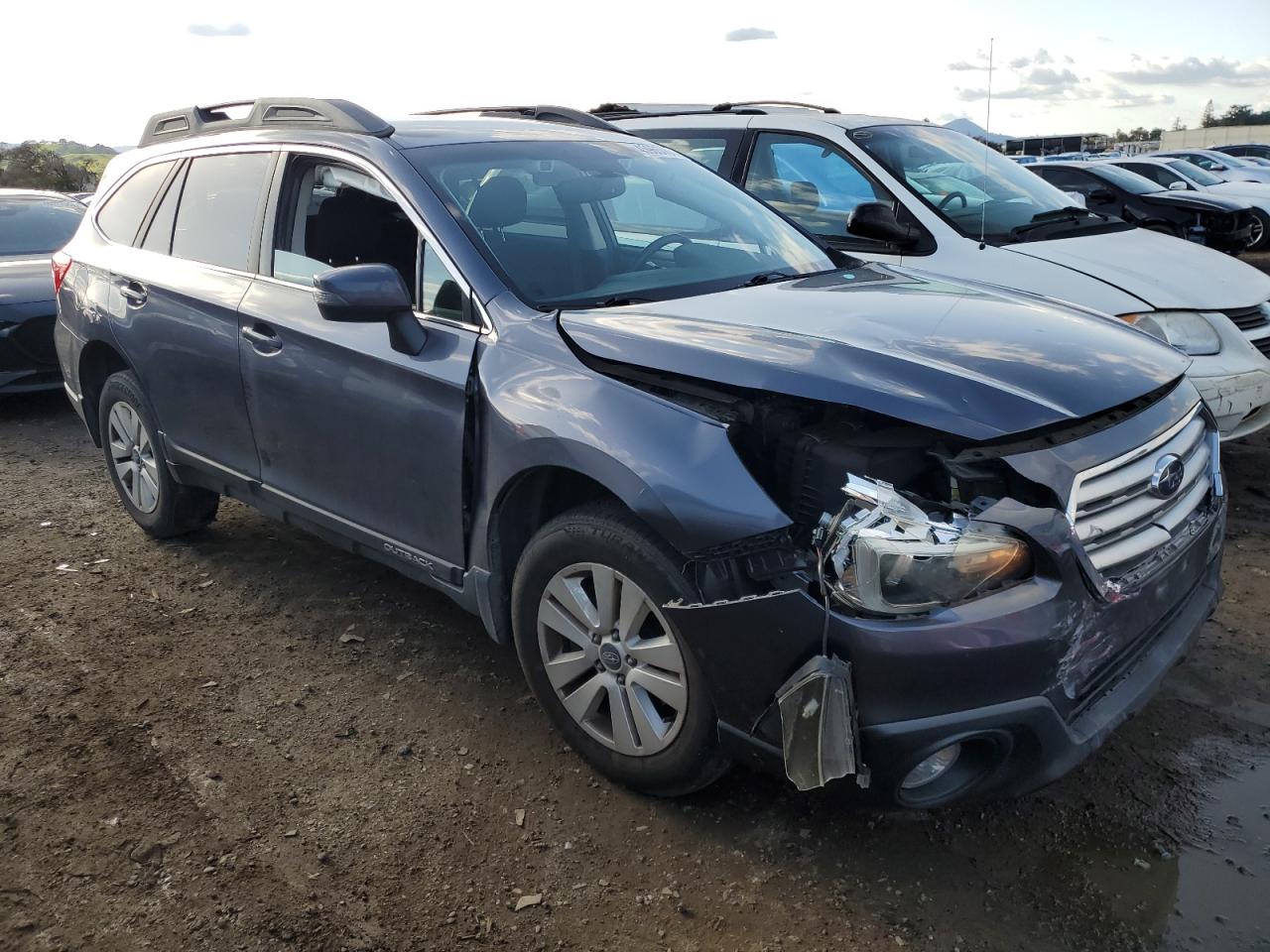 Photo 3 VIN: 4S4BSAFC9F3345413 - SUBARU OUTBACK 