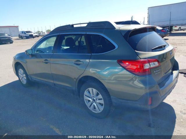 Photo 2 VIN: 4S4BSAFCXJ3296604 - SUBARU OUTBACK 