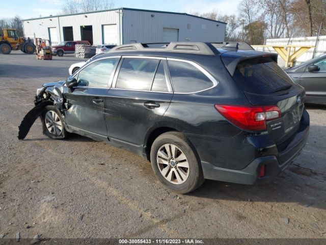 Photo 2 VIN: 4S4BSAFCXK3307599 - SUBARU OUTBACK 