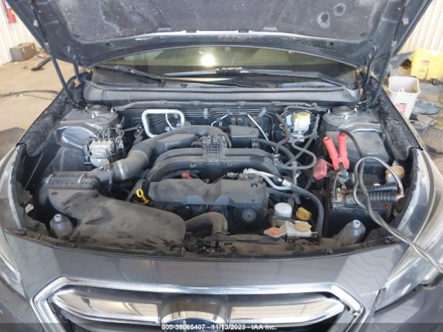 Photo 9 VIN: 4S4BSAFCXK3311023 - SUBARU OUTBACK 