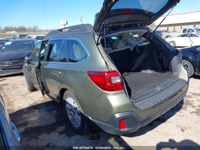 Photo 2 VIN: 4S4BSAHC0K3245496 - SUBARU OUTBACK 