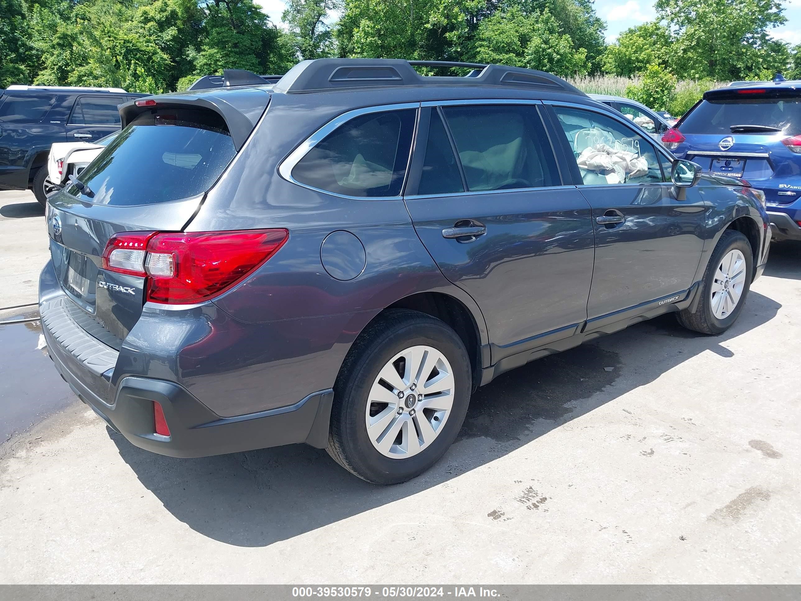 Photo 3 VIN: 4S4BSAHC1K3267085 - SUBARU OUTBACK 