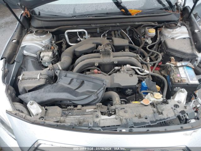 Photo 9 VIN: 4S4BSAHC3H3200657 - SUBARU OUTBACK 