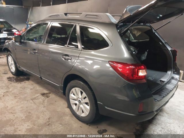 Photo 2 VIN: 4S4BSAHC3J3263909 - SUBARU OUTBACK 