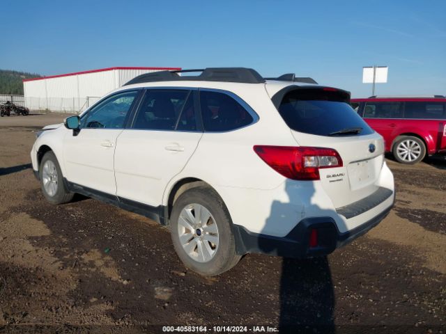 Photo 2 VIN: 4S4BSAHC5J3239823 - SUBARU OUTBACK 