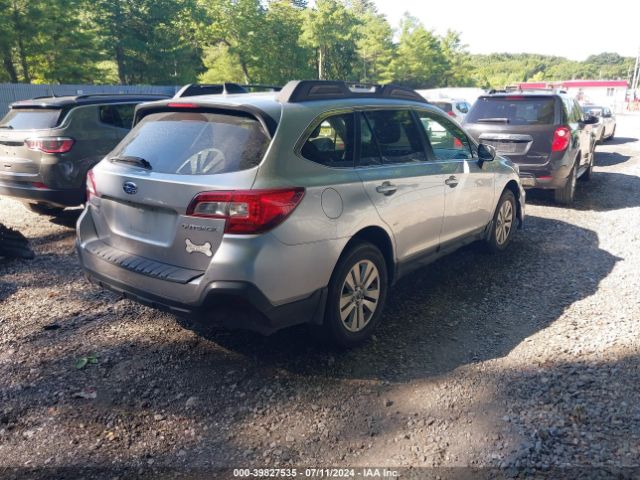 Photo 3 VIN: 4S4BSAHC5J3279383 - SUBARU OUTBACK 