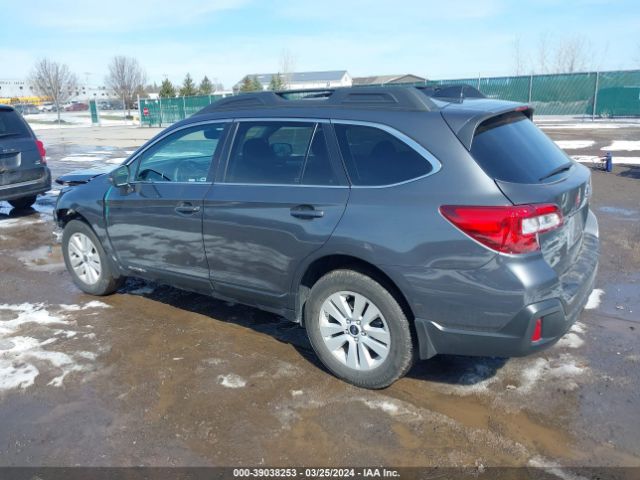 Photo 2 VIN: 4S4BSAHC7K3350651 - SUBARU OUTBACK 