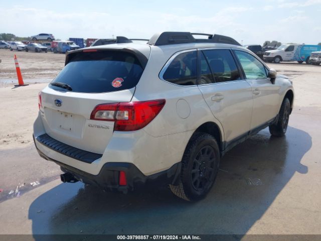 Photo 3 VIN: 4S4BSAHC9J3346261 - SUBARU OUTBACK 