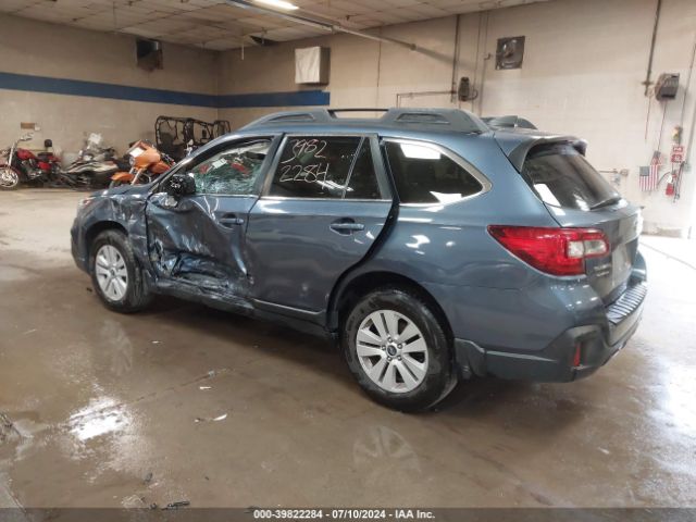 Photo 2 VIN: 4S4BSAHCXJ3292906 - SUBARU OUTBACK 