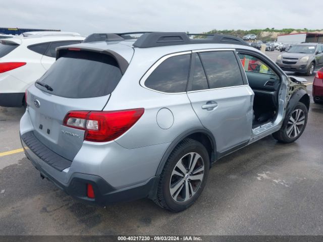 Photo 3 VIN: 4S4BSAKC0J3232609 - SUBARU OUTBACK 