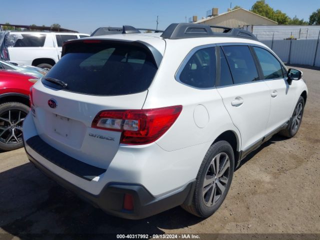 Photo 3 VIN: 4S4BSAKC0J3335724 - SUBARU OUTBACK 