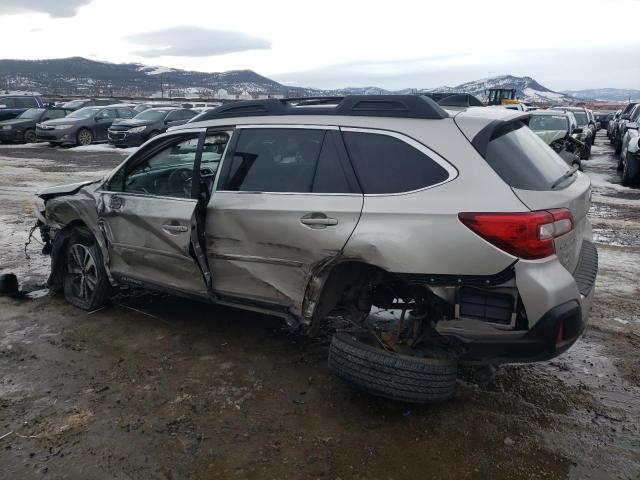 Photo 1 VIN: 4S4BSAKC3J3260811 - SUBARU OUTBACK 2. 