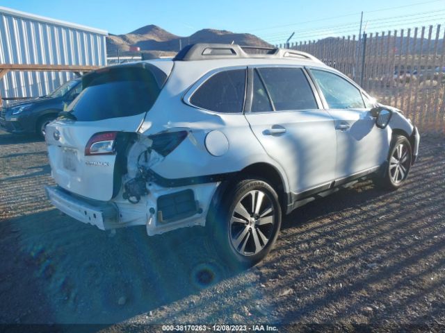 Photo 3 VIN: 4S4BSAKC7J3388341 - SUBARU OUTBACK 