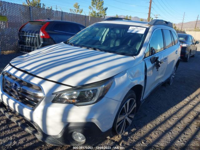 Photo 5 VIN: 4S4BSAKC7J3388341 - SUBARU OUTBACK 