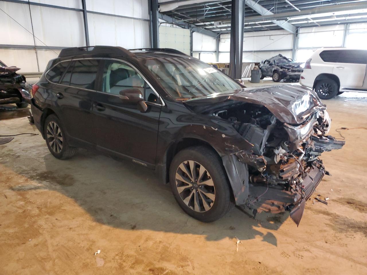 Photo 3 VIN: 4S4BSAKC9H3401004 - SUBARU OUTBACK 