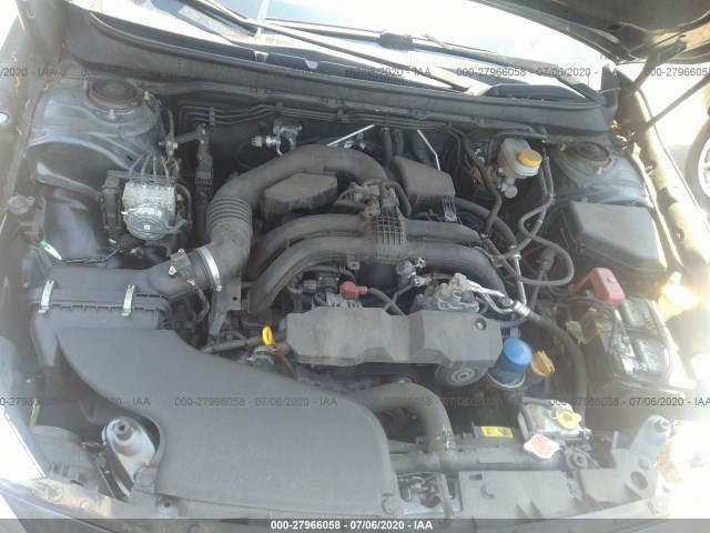 Photo 9 VIN: 4S4BSALC9F3279420 - SUBARU OUTBACK 