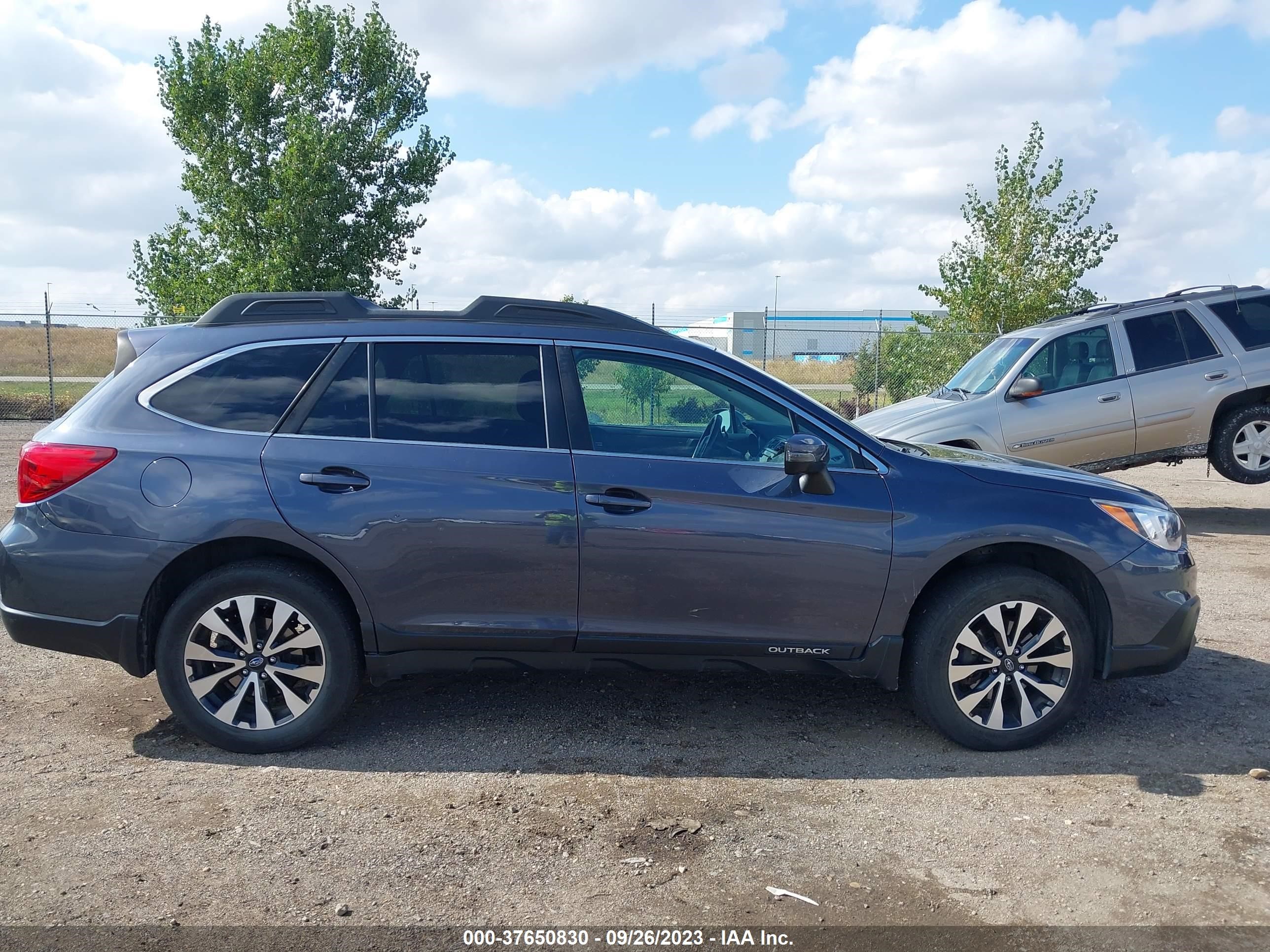 Photo 12 VIN: 4S4BSANC0H3333400 - SUBARU OUTBACK 