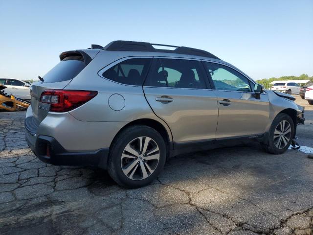 Photo 2 VIN: 4S4BSANC0J3337050 - SUBARU OUTBACK 