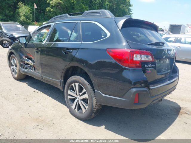 Photo 2 VIN: 4S4BSANC0J3375023 - SUBARU OUTBACK 