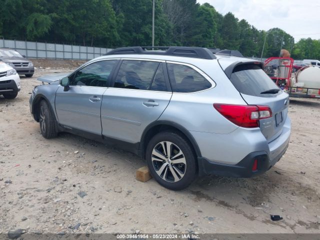 Photo 2 VIN: 4S4BSANC0J3395014 - SUBARU OUTBACK 