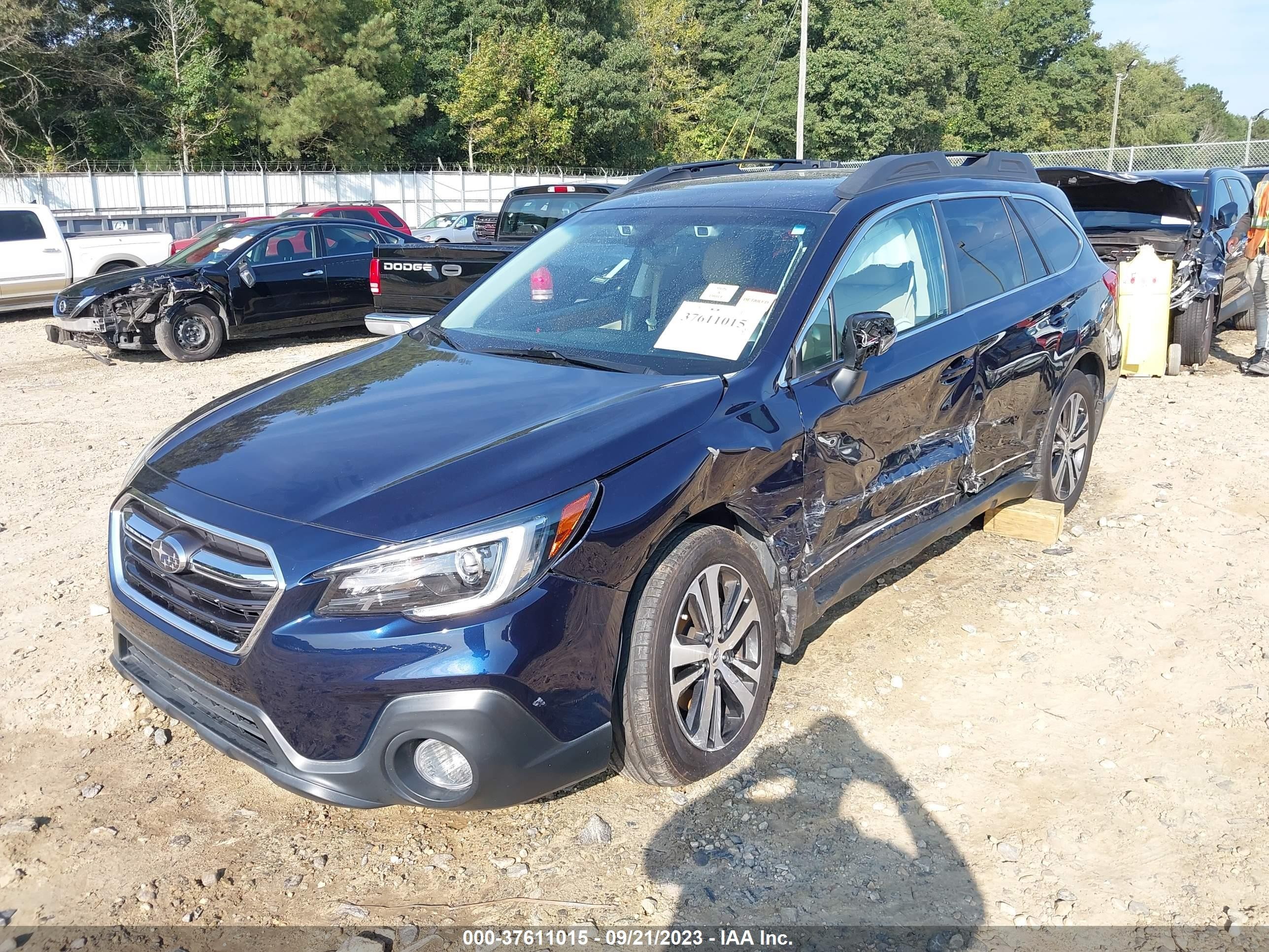 Photo 1 VIN: 4S4BSANC1J3206709 - SUBARU OUTBACK 