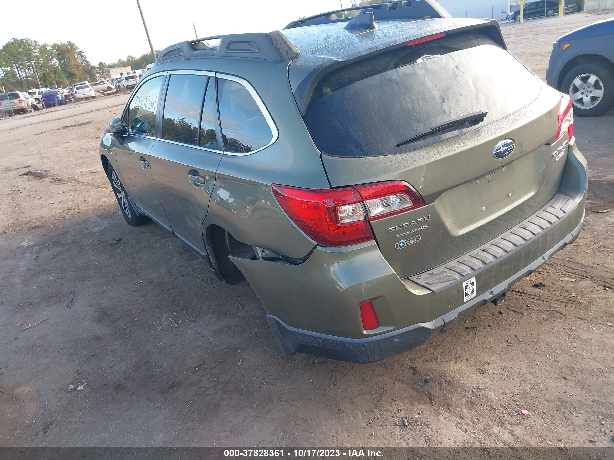 Photo 2 VIN: 4S4BSANC2H3224050 - SUBARU OUTBACK 