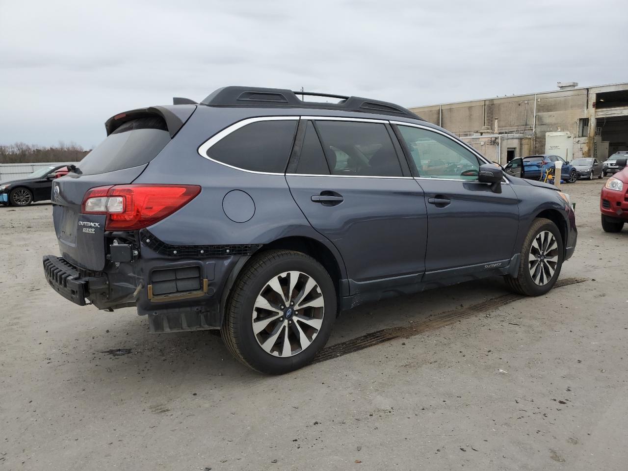 Photo 2 VIN: 4S4BSANC2H3291232 - SUBARU OUTBACK 